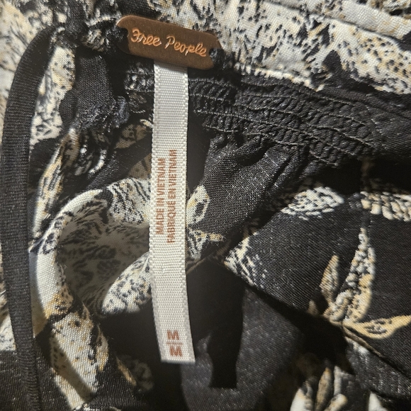 TODAY ONLY Free People Black and White Ruffled Blouse with Peter Pan Collar - Picture 2 of 6